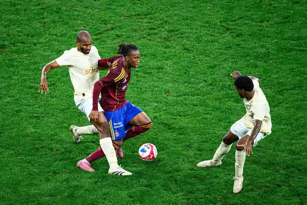 GENEVE, SWitzERLAND - 28 AĞUSTOS, 2025: - UEFA Avrupa Konferans Ligi Servette FC, Shakhtar Donetsk 'e karşı Cenevre Stadyumu.