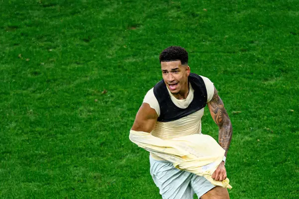 GENEVE, SWitzERLAND - 28 AUGust, 2025: Kaua Elias Nogueira - UEFA Avrupa Konferans Ligi Servette FC - Shakhtar Donetsk 'e karşı Cenevre Stadyumu.