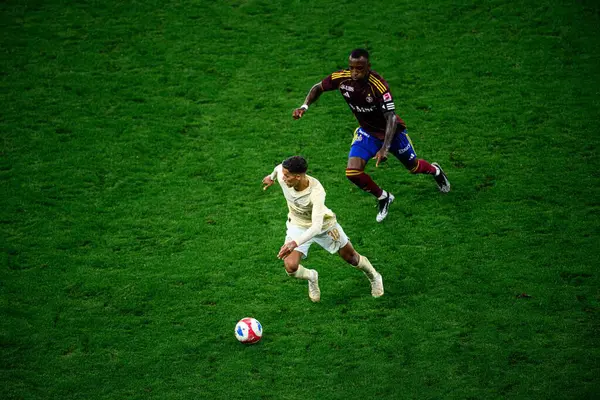 GENEVE, SWitzERLAND - 28 AĞUSTOS, 2025: Pedrinho - UEFA Avrupa Konferans Ligi Servette FC - Shakhtar Donetsk 'e karşı Cenevre Stadyumu.