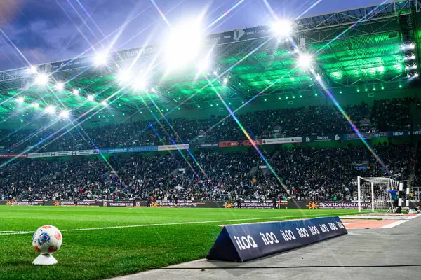 MOENCHENGLADBACH, GERMANY - 27 Eylül 2025: - Borussia Borussia Moenchengladbach-Eintracht Frankfurt maçı Borussia Park 'ta.