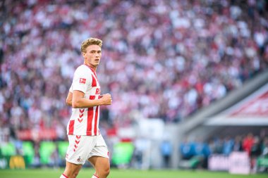 COLOGNE, GERMANY - 28 SEPTEMBER, 2025: - 1.FC Koeln-VfB Stuttgart futbol karşılaşması Rhein Enerji Stadyumu 'nda.