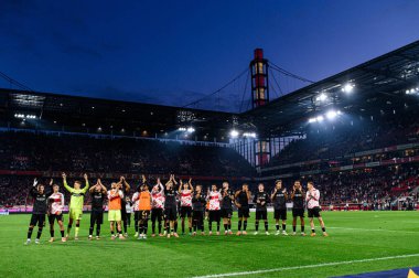 COLOGNE, GERMANY - 28 SEPTEMBER, 2025: - 1.FC Koeln-VfB Stuttgart futbol karşılaşması Rhein Enerji Stadyumu 'nda.