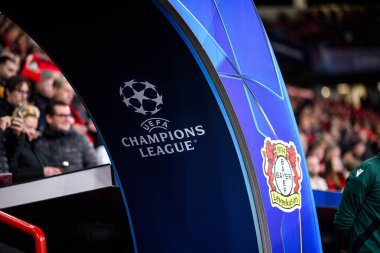 LEVERKUSEN, GERMANY - 1 OCTOBER, 2025: Logo yavrusu, logo turnuvası - Bayer 04 Leverkusen ile Bayarena 'da PSV Eindhoven arasındaki UEFA Şampiyonlar Ligi futbol maçı.