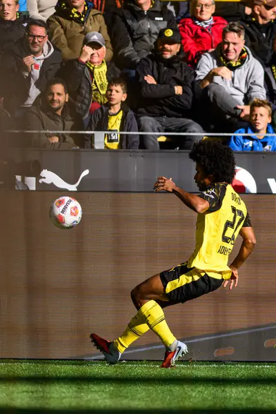 DORTMUND, GERMANY - 4 Ekim 2025: Karim Adeyemi - 1.Bundesliga maçı Borussia Dortmund - RB Leipzig 'e karşı Signal Iduna Park.