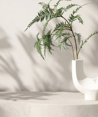 Boş bej rengi beton desen tezgah podyumu, beyaz seramik vazoda yeşil eğrelti ağacı güneş ışığında, duvarda lüks kozmetik, cilt bakımı için yaprak gölgesi, 3 boyutlu güzellik ürünleri arka planı.