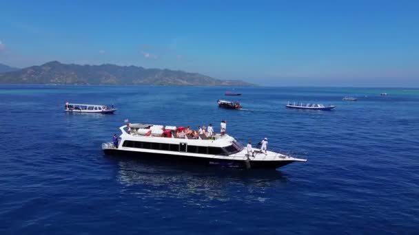 Indonesia Lombok Gili Air Island Julio 2023 Yate Caro Lujo — Vídeos de Stock