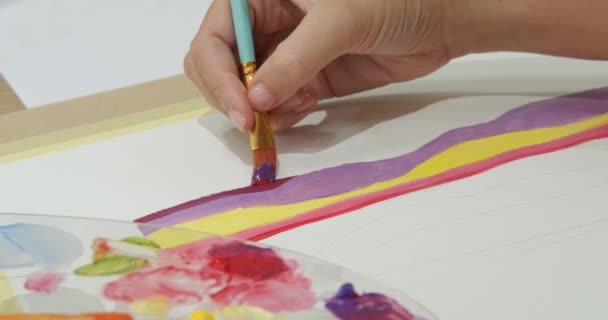 Μαθαίνοντας Ζωγραφίζει Ακρυλικά Χρώματα Master Class Ένα Στούντιο Τέχνης Χέρια — Αρχείο Βίντεο
