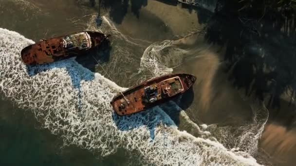 Top View Sunken Ships Covered Rust Ancient Ships Moored Coast — Stock Video