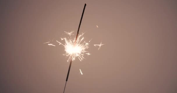 Noworoczne Tło Środkowy Plan Ogniu Szczęśliwego Nowego Roku 2024 Wesołych — Wideo stockowe
