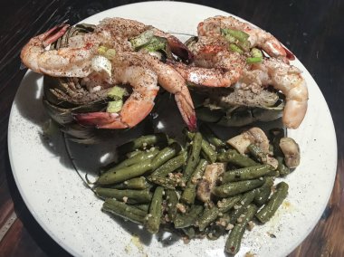 Lezzetli kaynatılmış karides yemeği. Yüksek kalite fotoğraf