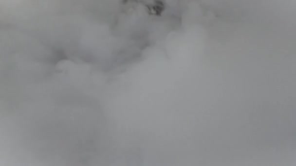 乾燥した氷の沸騰蒸気密度の背景 ハロウィーンと不気味 高品質の4K映像 — ストック動画