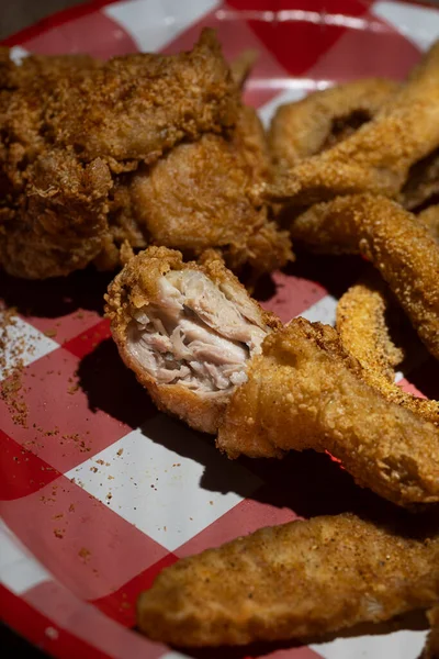 닭고기 물고기와 튀김과 품질의 — 스톡 사진