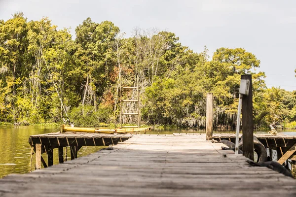Рыболовный Док Озере Луизиана Высокое Качество Фото — стоковое фото