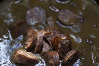 Çikolata parçacıklı ve şekerli kurabiye. Yüksek kalite fotoğraf