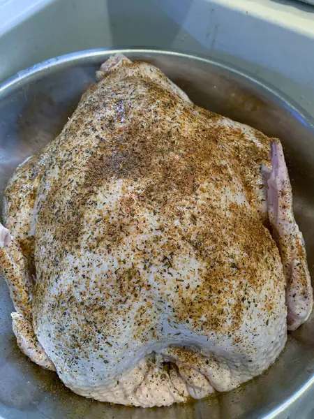 Nyers Fűszeres Csirke Kész Főzésre Kiváló Minőségű Fénykép — Stock Fotó