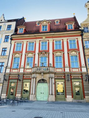 Wrocaw ana meydan binası, Polonya