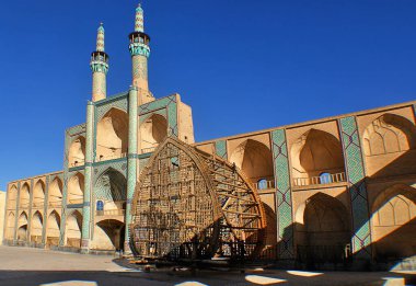 Yazd, İran 'daki Amir Chakhmaq Kompleksi