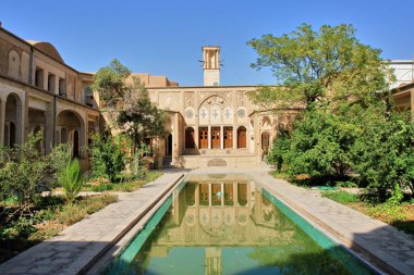    Tabatabaei Evi - İran 'ın Kashan kentindeki tarihi bir müze.                            