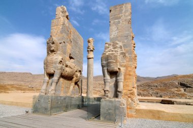 Tüm ulusların geçidi; İran 'ın antik Persepolis kentinin girişi