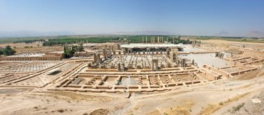  İran 'daki Persepolis harabelerinin manzarası                              
