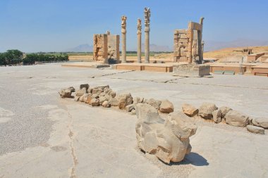 Tüm ulusların geçidi; İran 'ın antik Persepolis kentinin girişi