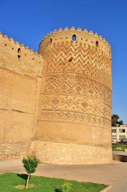     İran 'ın Şii şehir merkezinde bulunan Karim Khan Kalesi                            