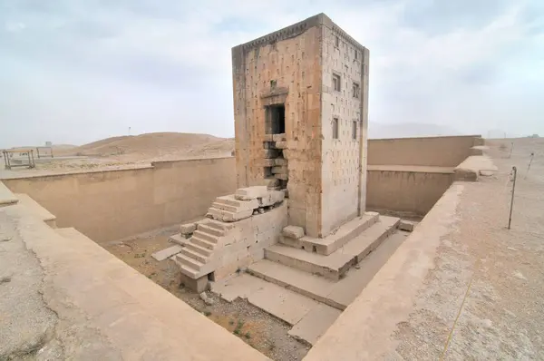 stock image Ka'ba-ye Zartosht  also called the Cube of Zoroaster  in the Naqsh-e Rustam compound, Iran