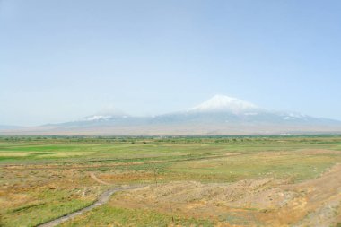 Ermenistan 'ın Ermenistan Ovası' ndaki Ermeni Manastırı Khor Virap