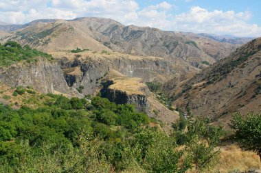 Garni Tapınağı Ermenistan 'daki tek Greko-Romen sütunlu bina..