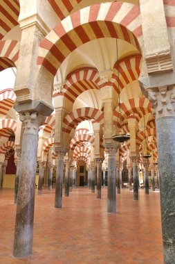 İspanya Crdoba 'daki Cami Katedrali Mezquita' nın İçi