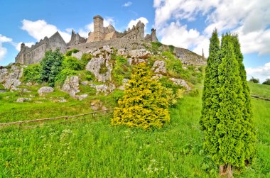 Cashel Kayası. İrlanda 'nın Cashel şehrinde tarihi bir yer.. 