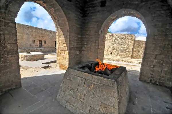 Azerbaycan Bakü 'deki Bakü Ateshgah 