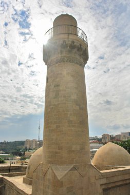     Azerbaycan 'ın Bakü kentindeki Shirvanshahs Sarayı' nda Khalilullah Ana 'nın mezarında.                            