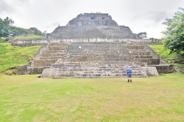 stock image Xunantunich -  Ancient Maya archaeological site in western Belize with pyramid El Castillo