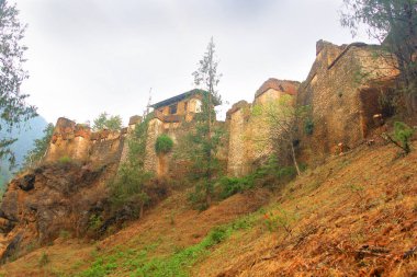       Bhutan 'daki antik Drukgyel Dzong kalıntısı                         