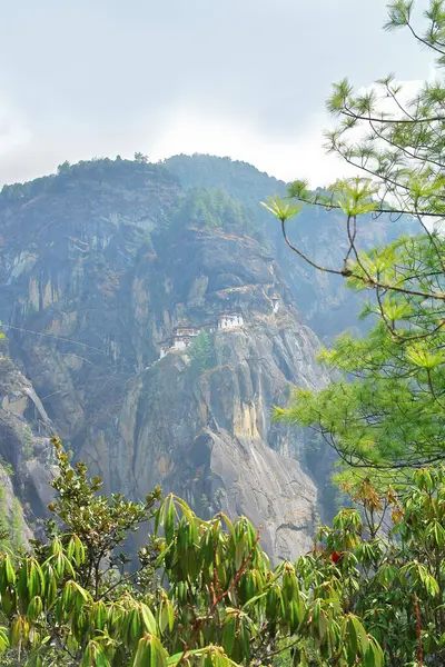 stock image Taktshang Monastery called the tiger's nest on a rock cliff in Bhutan