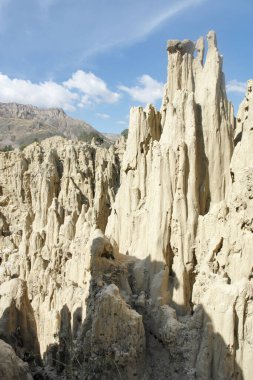 La Paz, Bolivya yakınlarında Ay Vadisi veya Valle de la Luna erozyon oluşumları