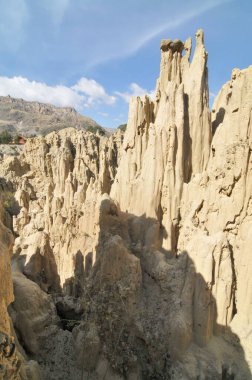 La Paz, Bolivya yakınlarında Ay Vadisi veya Valle de la Luna erozyon oluşumları