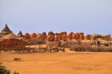 Çad 'ın kuzeyinde Sahra Çölü' nün oradaki köy.