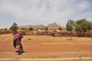 Çad 'ın kuzeyinde Sahra Çölü' nün oradaki köy.