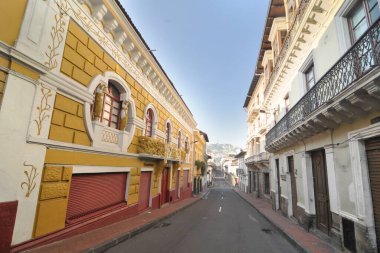 Ekvador 'un eski Quito şehrinin sokakları