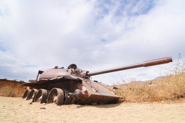 Rusya yapımı Etiyopya zırhı Eritre gerillaları tarafından bağımsızlık savaşı sırasında yok edildi.