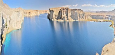 Band-e Paneer Lake in Afghanistan's Band-e Amir National Park clipart