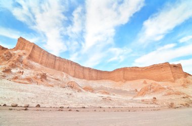 San Pedro de Atacama 'nın batısındaki Şili Atakama Çölü' ndeki sözde Ay Vadisi.