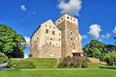 Turku Kalesi - Finlandiya 'nın Turku şehrinde bir ortaçağ binası.