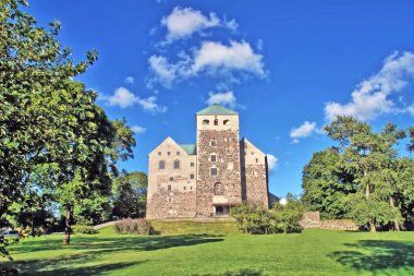 Turku Kalesi - Finlandiya 'nın Turku şehrinde bir ortaçağ binası.