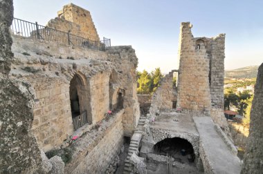  Ürdün 'deki Ortaçağ Ajloun Kalesi                              