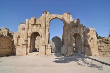 Hadrian: Jerash, Jordan'Arch