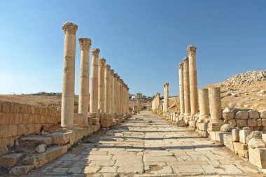     Ürdün 'deki antik Roma şehri Jerash' ın kalıntıları                           