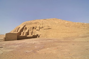 Firavun 'dan Abu Simbel Tapınağı Mısır' daki Nil 'in kıyısında Büyük 2. Ramses